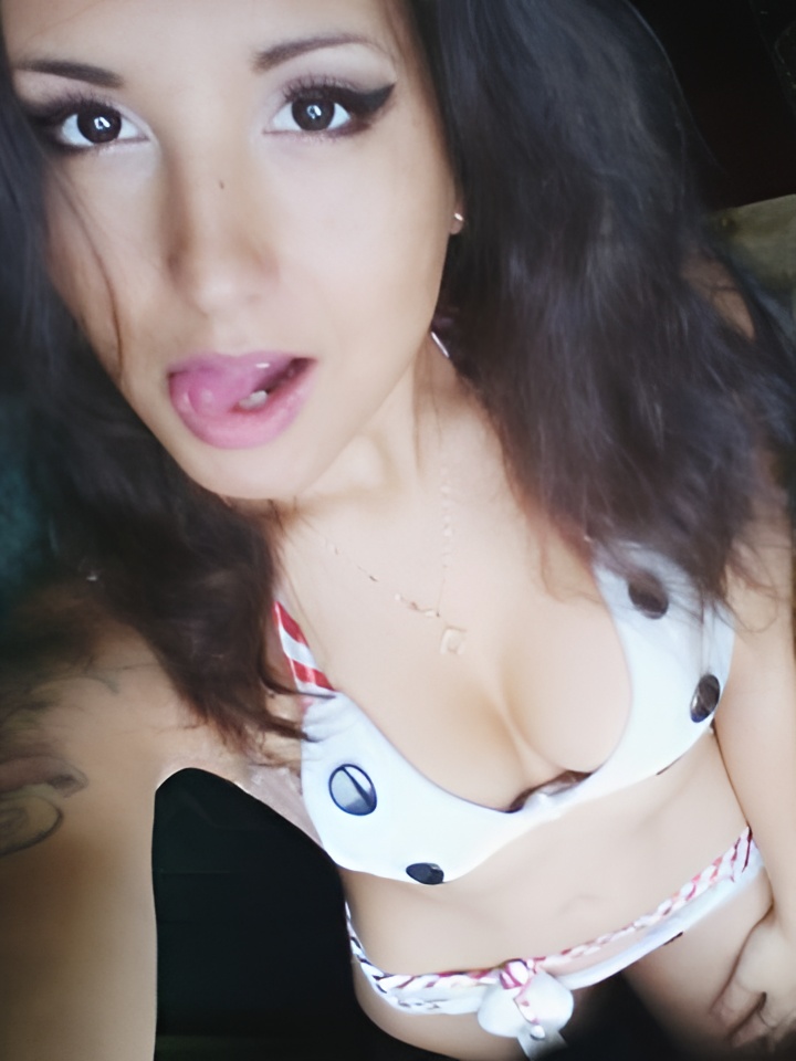 Фаина привлекательная девушка из Армянск цена от 2500 руб