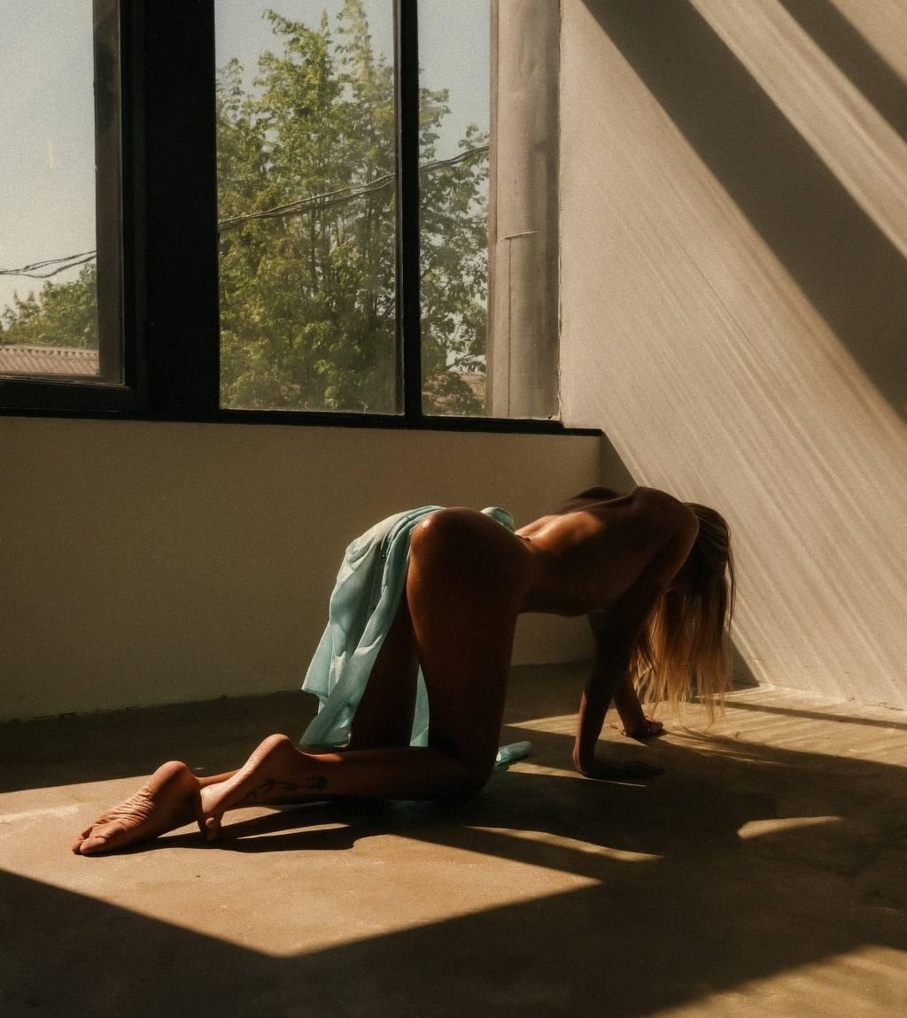 Владлена привлекательная девушка из Армянск цена от 8000 руб