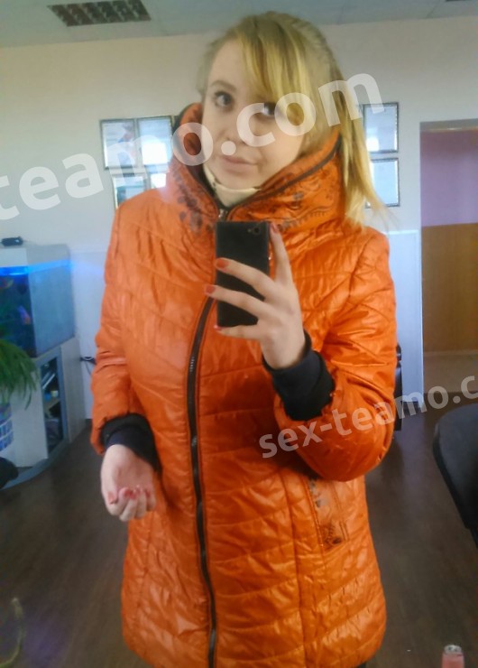 Мелани привлекательная девушка из Армянск цена от 3000 руб