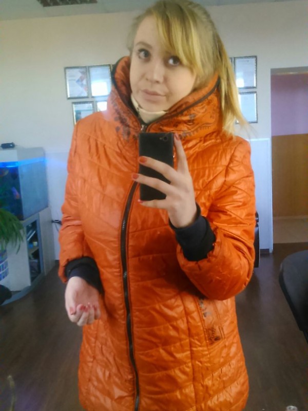 Мелани из Армянск